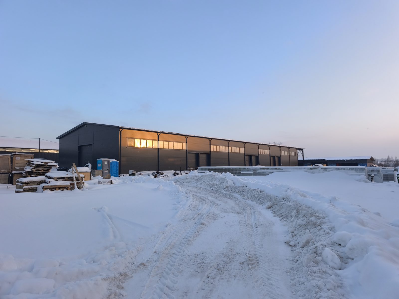 Склад в д. Климовичи, 15×60 м